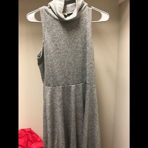 Gray sleeveless dress